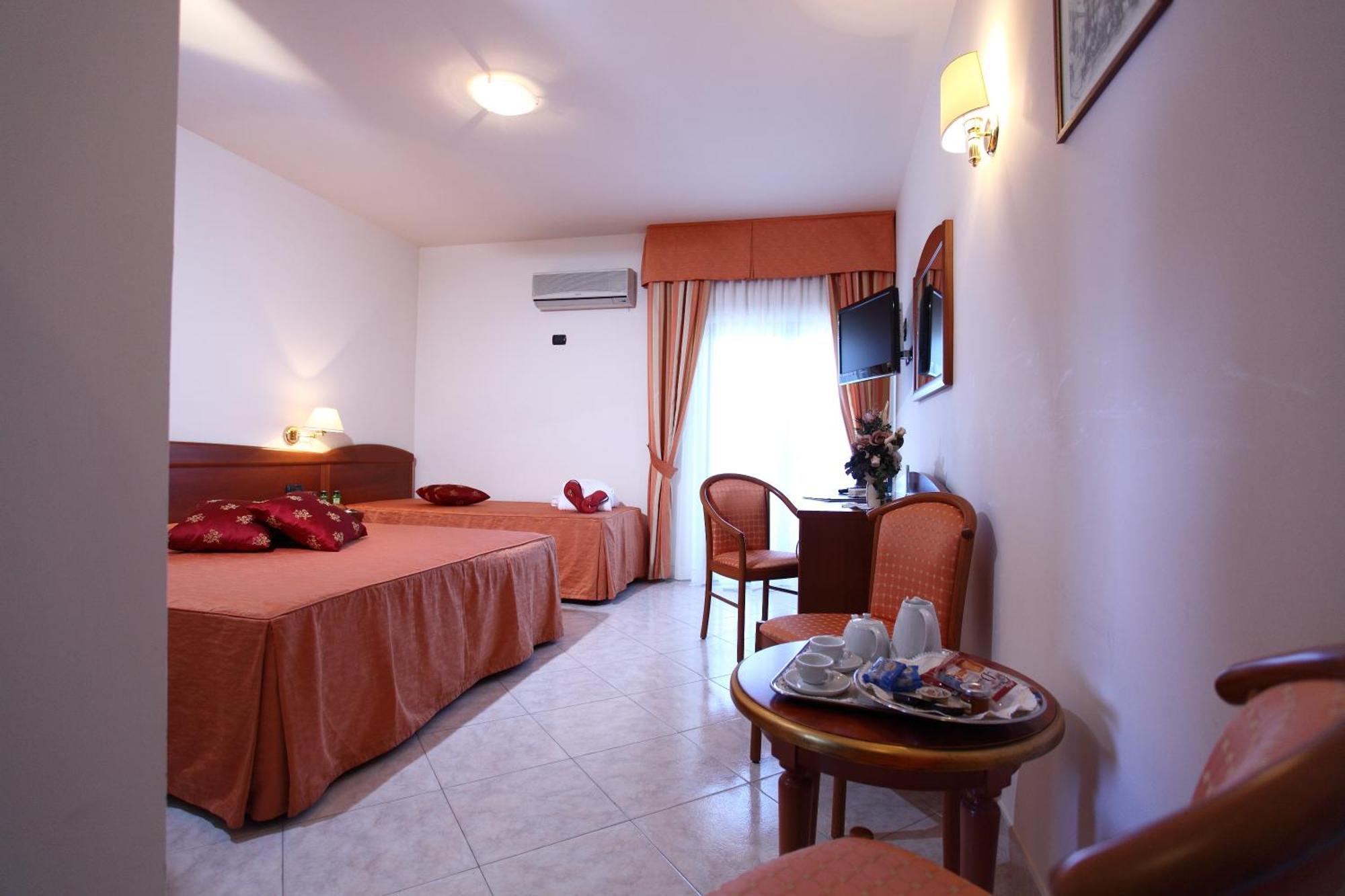 Hotel Za Maria Santo Stefano di Camastra Phòng bức ảnh