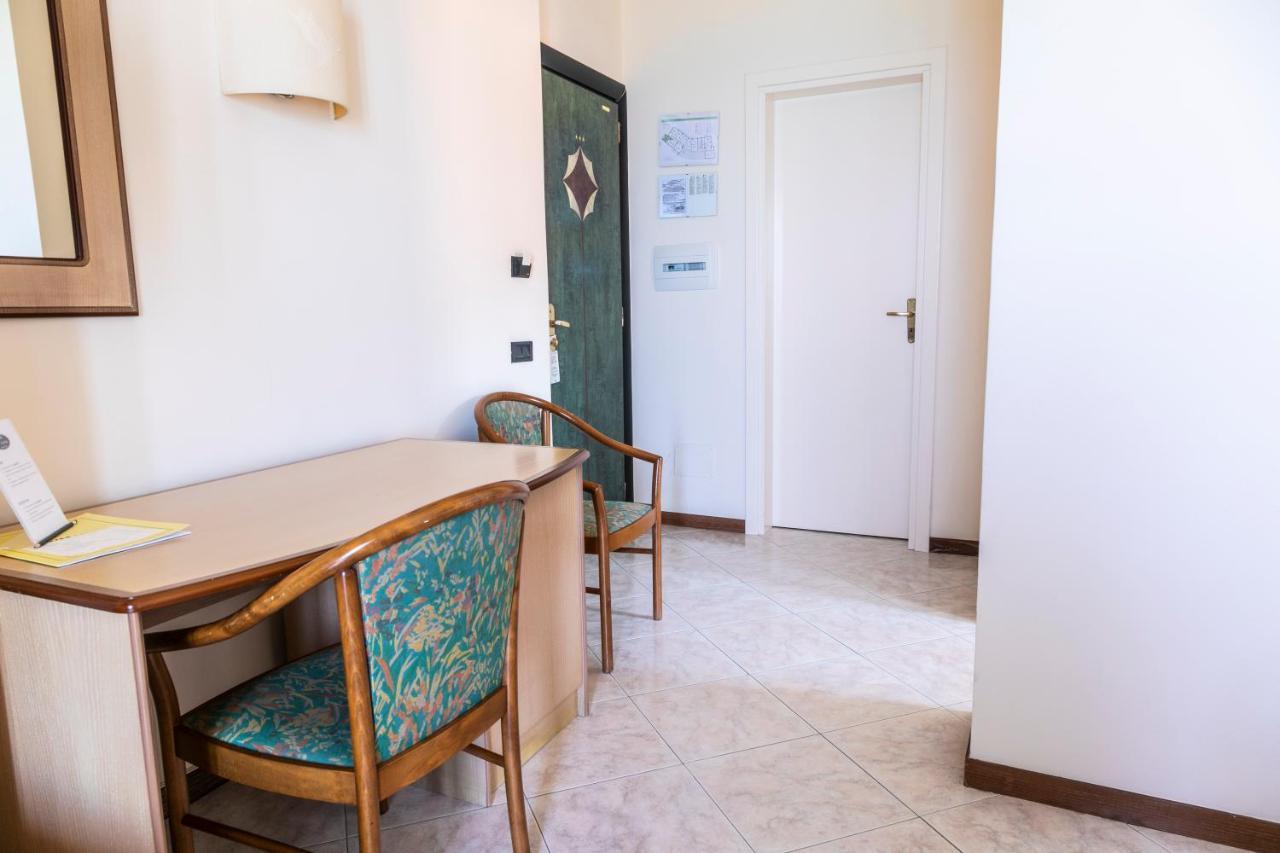 Hotel Za Maria Santo Stefano di Camastra Ngoại thất bức ảnh